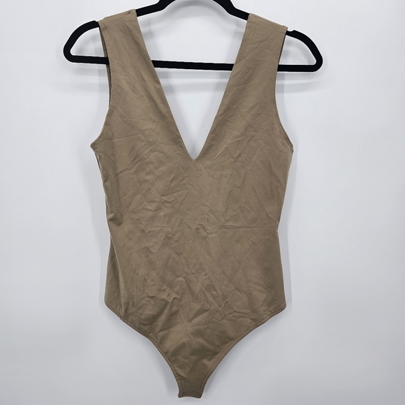 Intimately Free People Keep It Sleek Bodysuit Neutral Size M - Picture 7 of 7